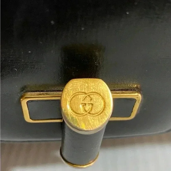 Gucci vintage black leather satchel handbag - Picture 13 of 15